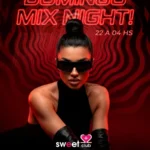 Domingo Mix Night